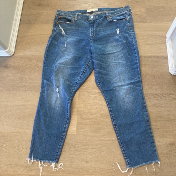 GAP 34R Stretchy Raw Edge Jeans - Picture 6 of 11